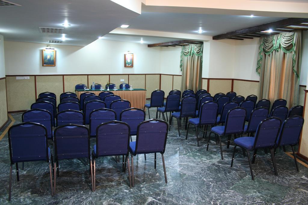 Best Western Amrutha Castle Hyderabad Eksteriør bilde